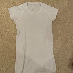 Lululemon - Swiftly Tech Short-Sleeve Shirt - White - Size 2